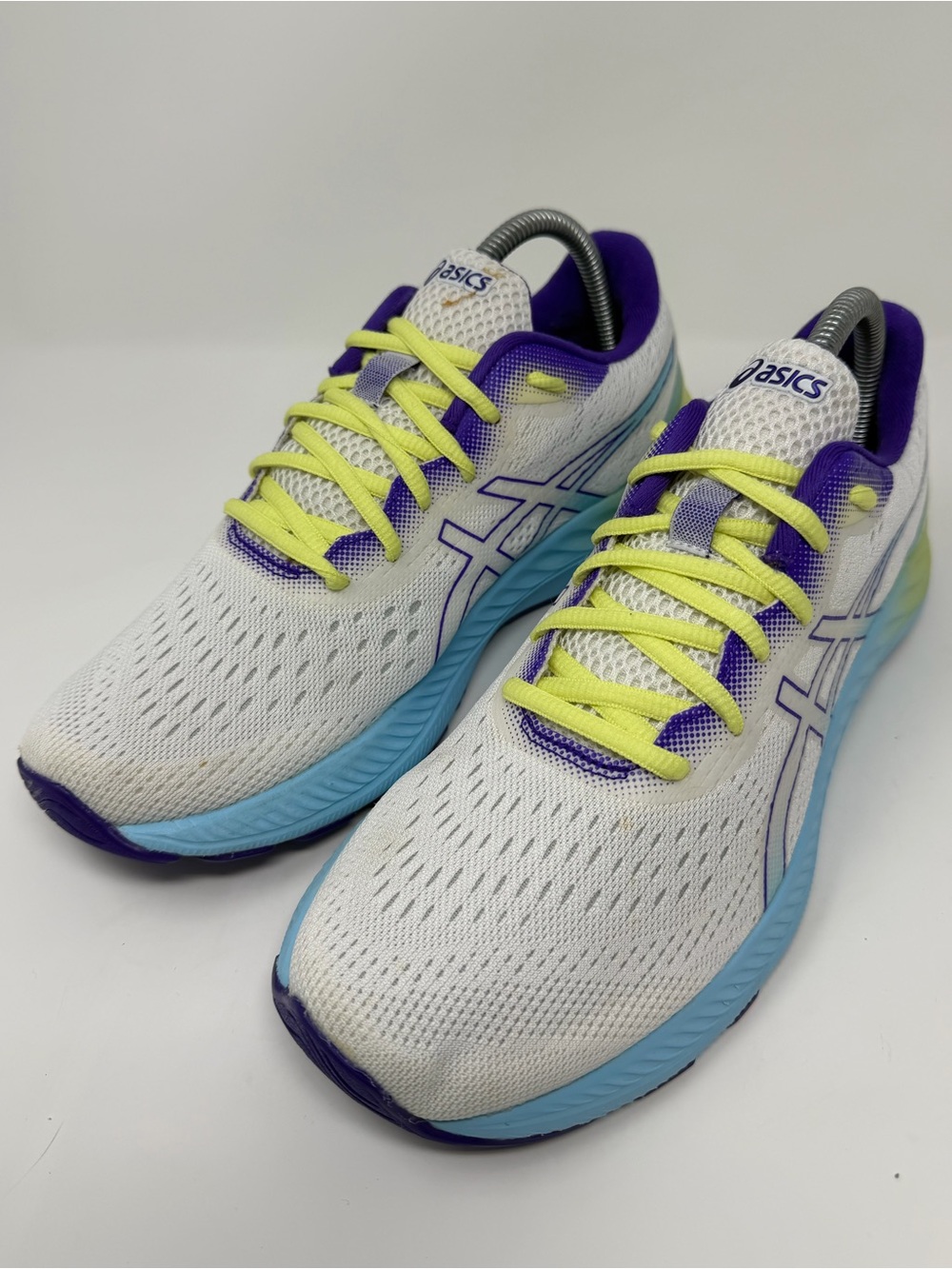 ASICS Women's White Running Sneakers with Blue Soles and Purple Trim Sz. 9